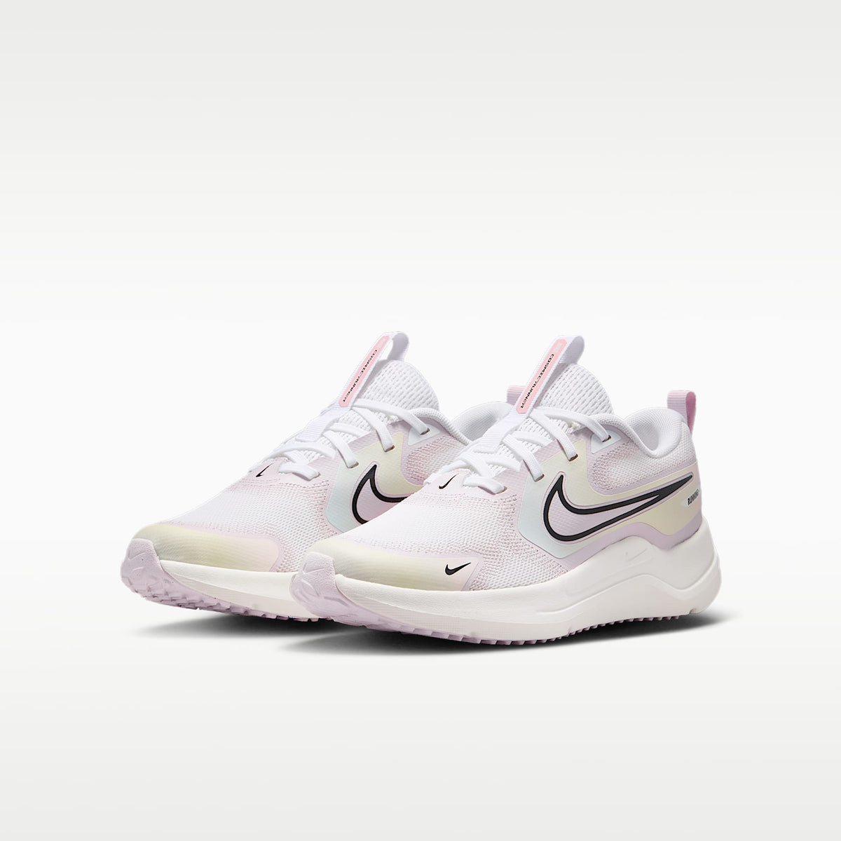 Nike Cosmic Runner SE 2 – Blanco/Lila desteñido/Vela/Negro – vista 5