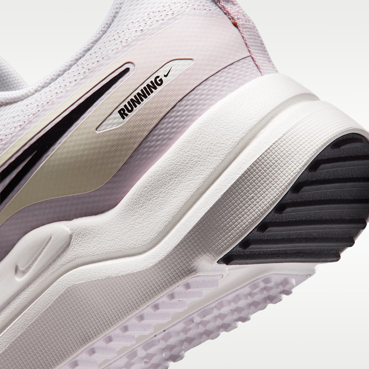 Nike Cosmic Runner SE 2 – Blanco/Lila desteñido/Vela/Negro – vista 8