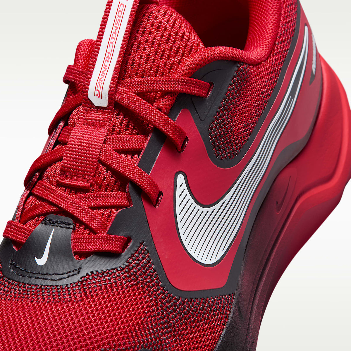 Nike Cosmic Runner – Rojo universitario/Rojo órbita/Blanco – vista 7