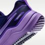 Nike Cosmic Runner – Azul oscuro/Violeta brillante/Leche de coco – vista 8
