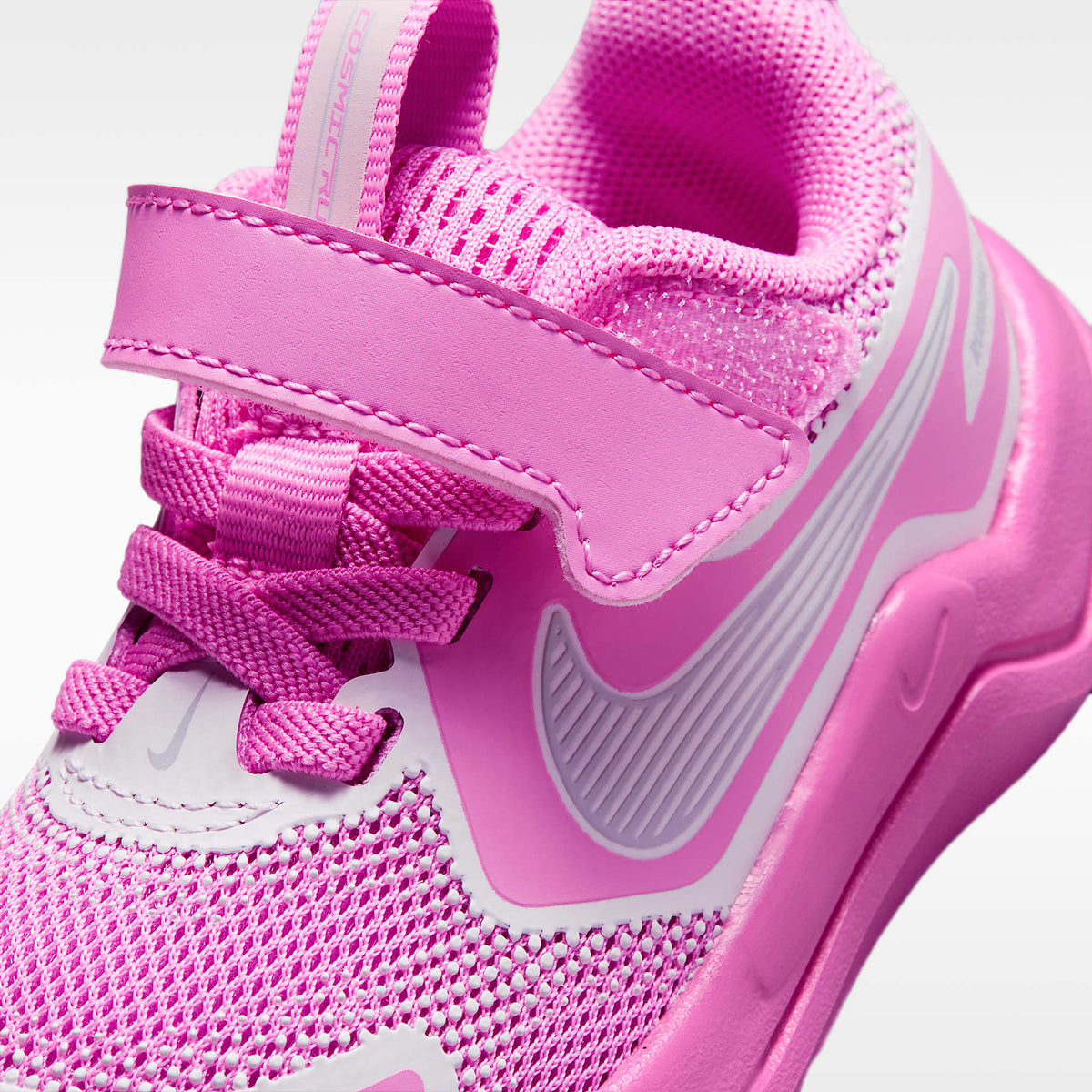 Nike Cosmic Runner Swoosh – Rosa alegre/Lila desteñido/Negro – vista 7