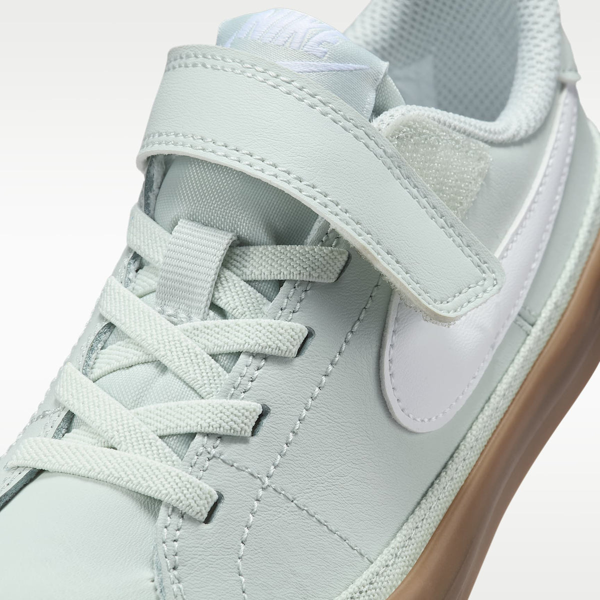 Nike Court Legacy – Plata claro/Marrón oscuro goma/Blanco – vista 7