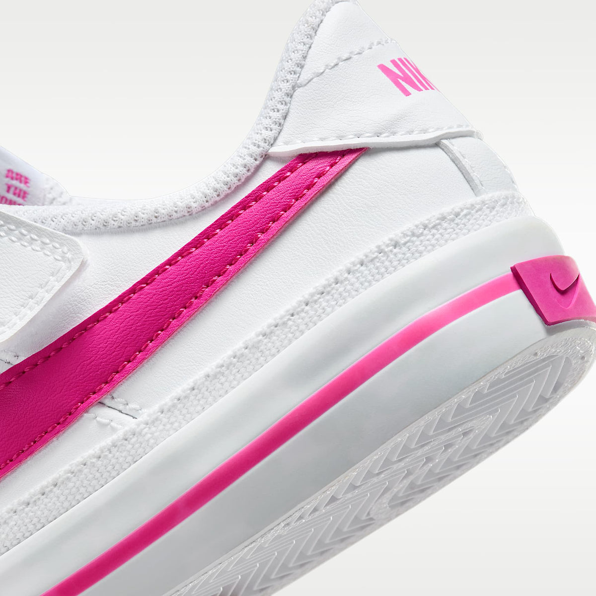 Nike Court Legacy – Blanco/Fucsia láser – vista 8