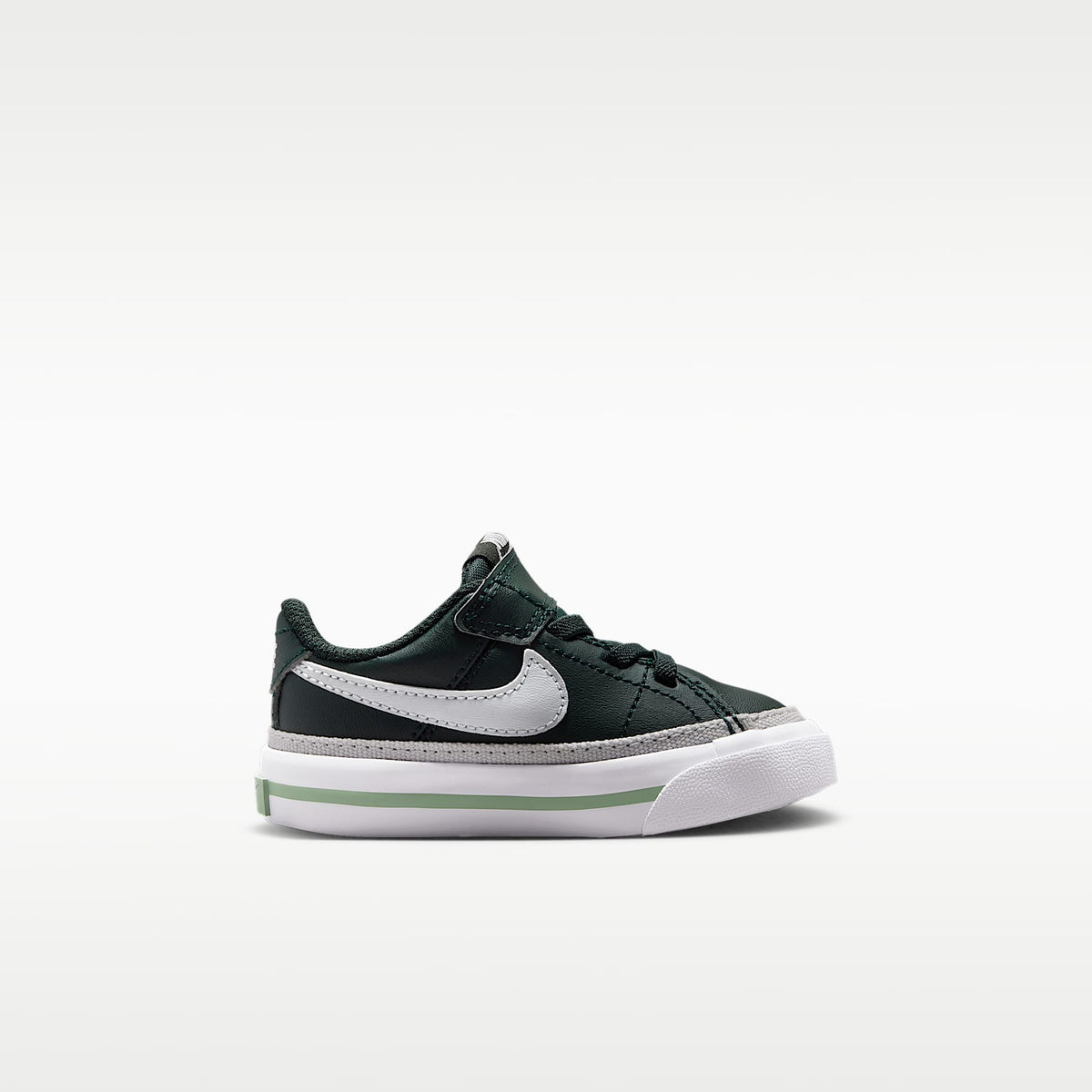 Nike Court Legacy – Abeto negro/Vapor/Blanco/Blanco cáscara de huevo – vista 3