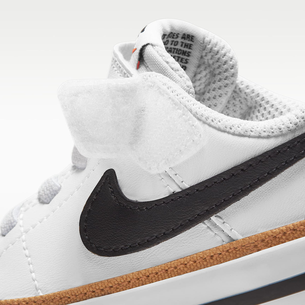 Nike Court Legacy – Blanco/Ocre desierto/Marrón claro goma/Negro – vista 8