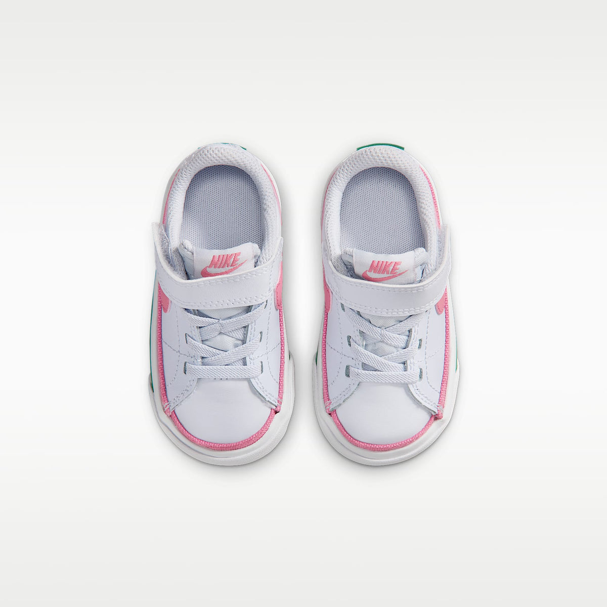 Nike Court Legacy – Gris fútbol/Blanco/Malaquita/Peonía – vista 4