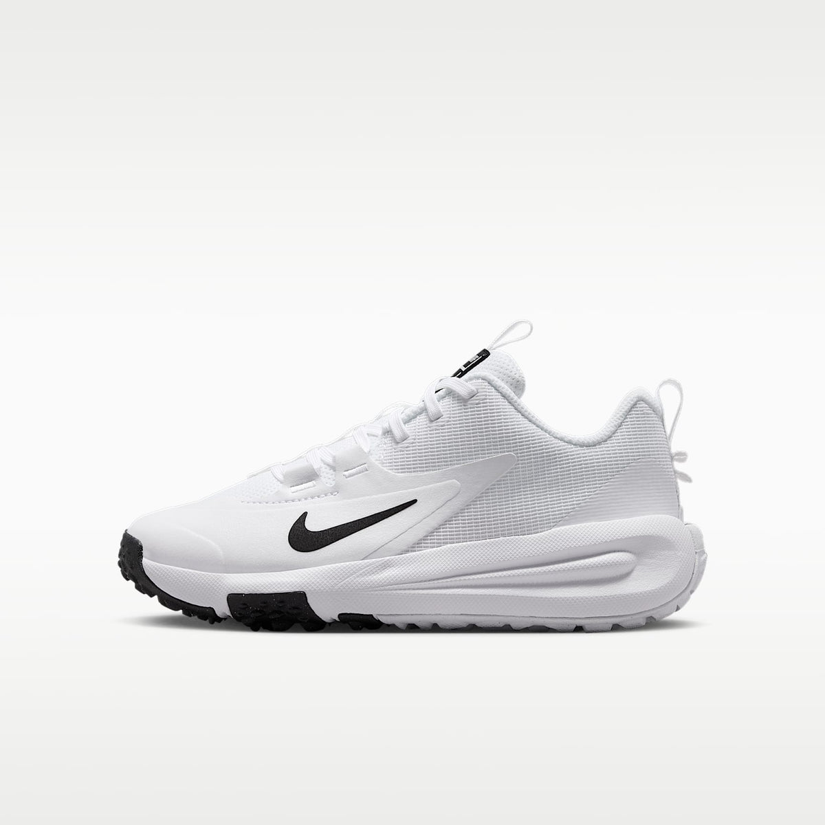 Nike Cross Turf – Blanco/Negro – vista 1