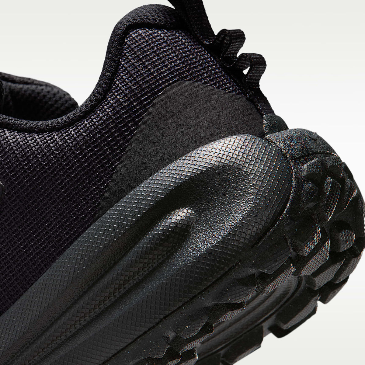 Nike Cross Turf – Negro/Blanco – vista 8