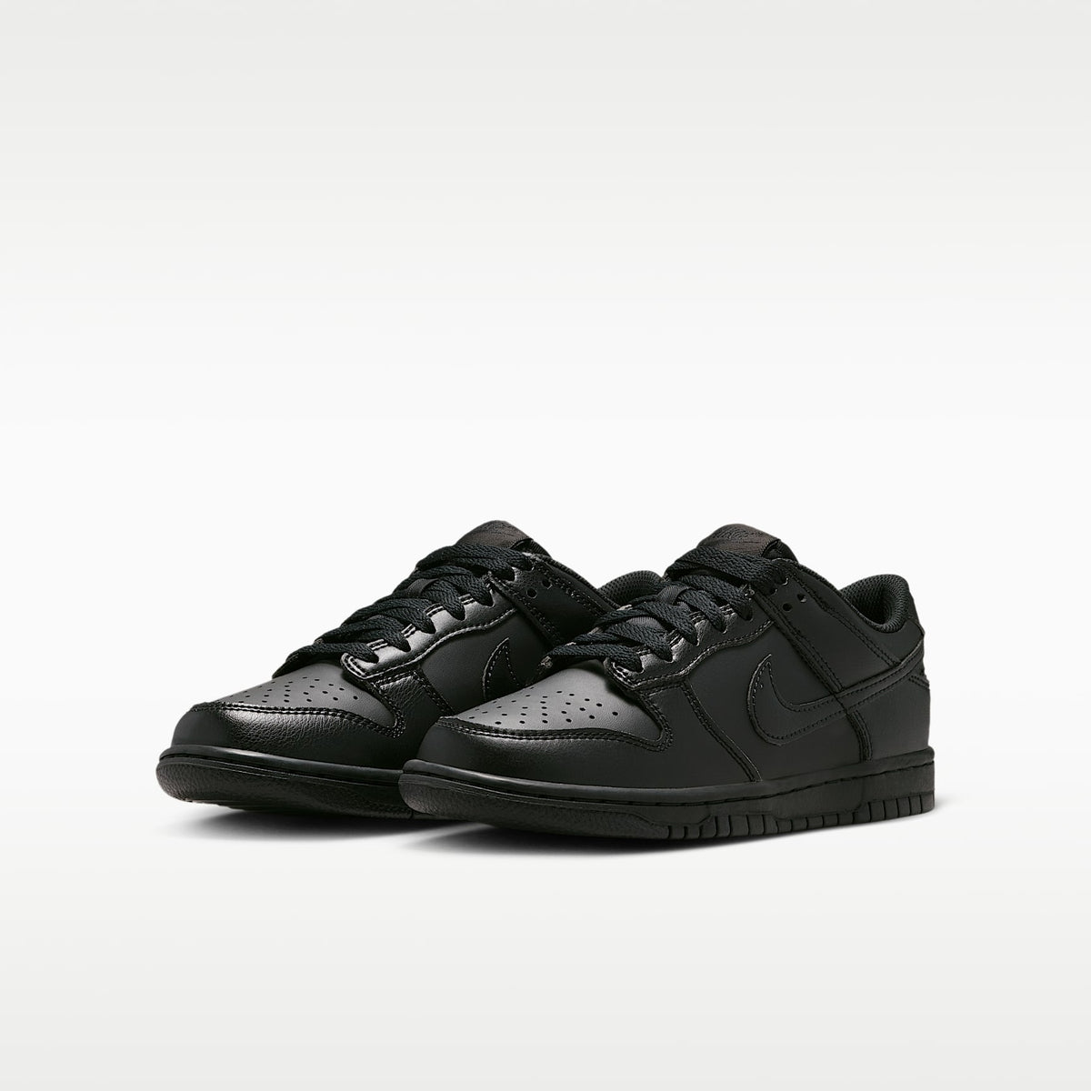 Nike Dunk Low – Negro/Negro/Negro – vista 5