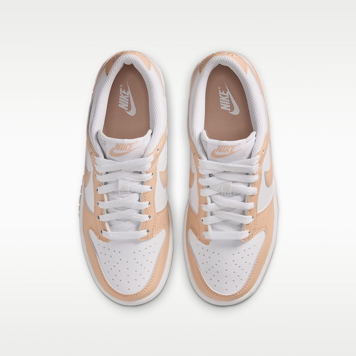 Nike Dunk Low – Blanco/Brillo/Blanco/Brillo – vista 4