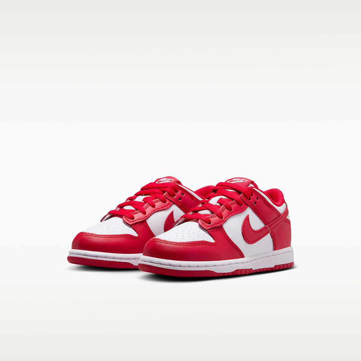 Nike Dunk Low – Blanco/Rojo/Rojo universitario – vista 5