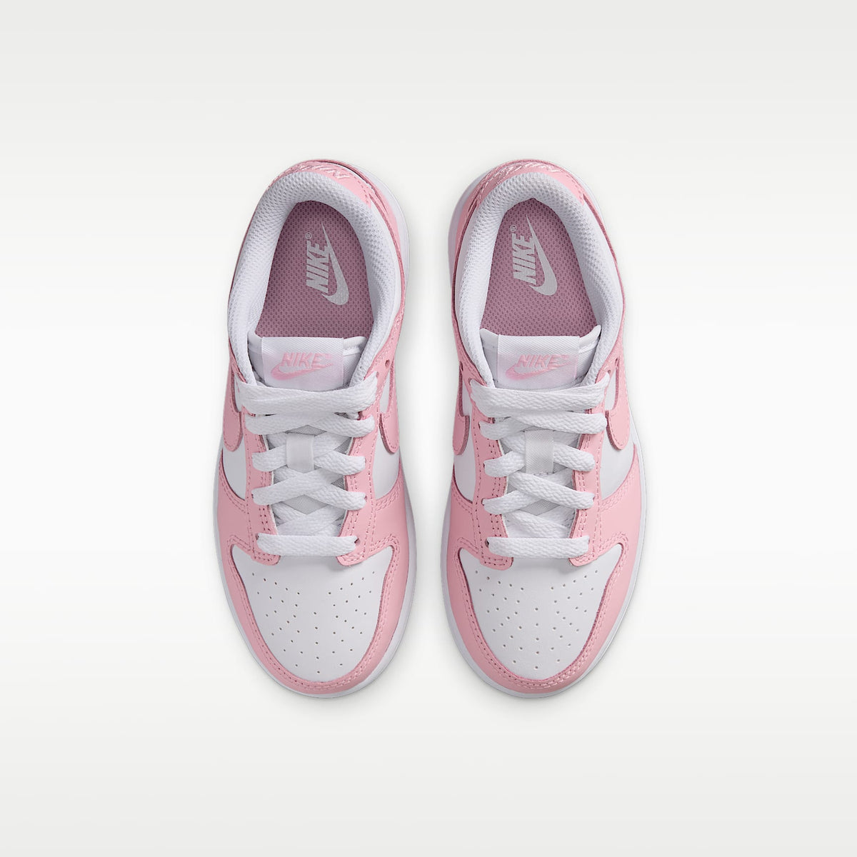 Nike Dunk Low – Blanco/Blanco/Blanco/Rosa suave medio – vista 4