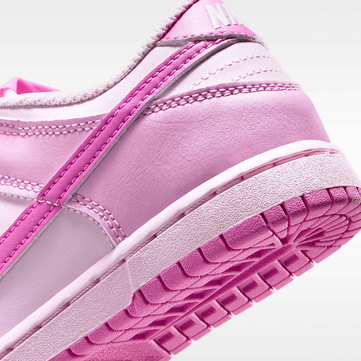 Nike Dunk Low – Rosa amanecer/Espuma rosa/Blanco/Rosa alegre – vista 8