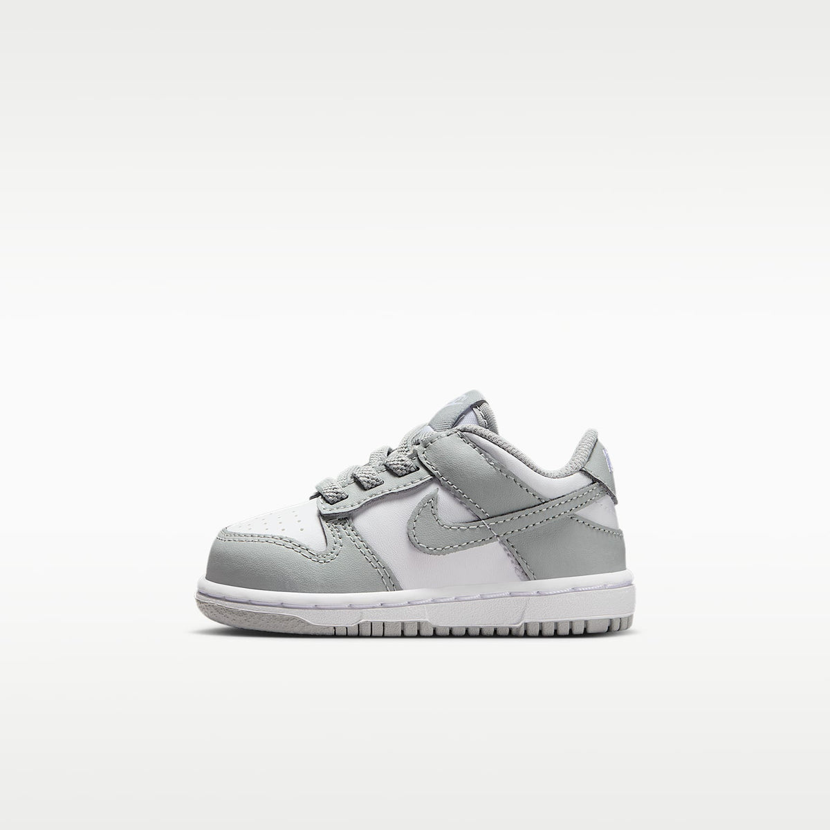 Nike Dunk Low – Blanco/Blanco/Gris humo claro – vista 1