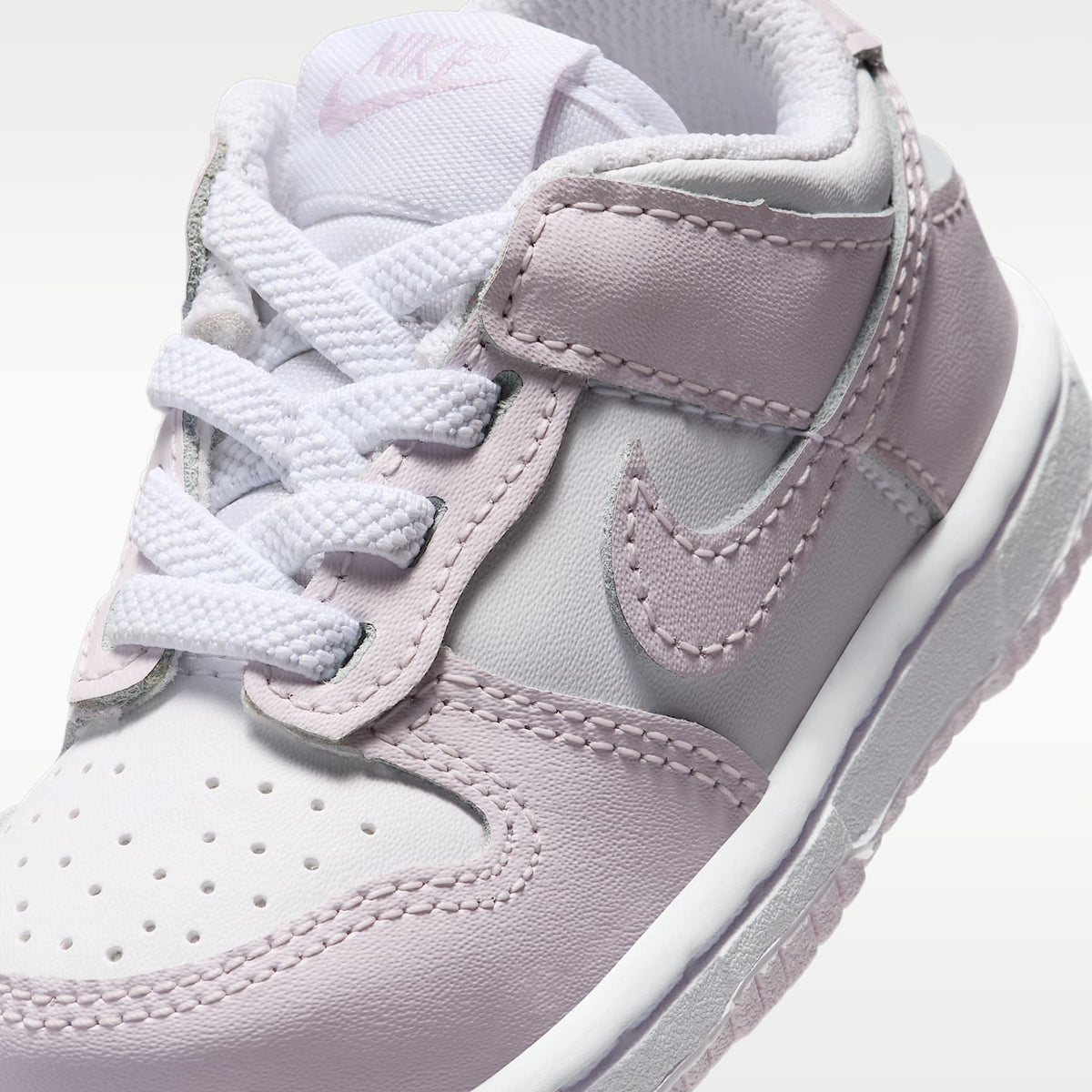 Nike Dunk Low – Blanco/Violeta claro/Violeta claro – vista 7