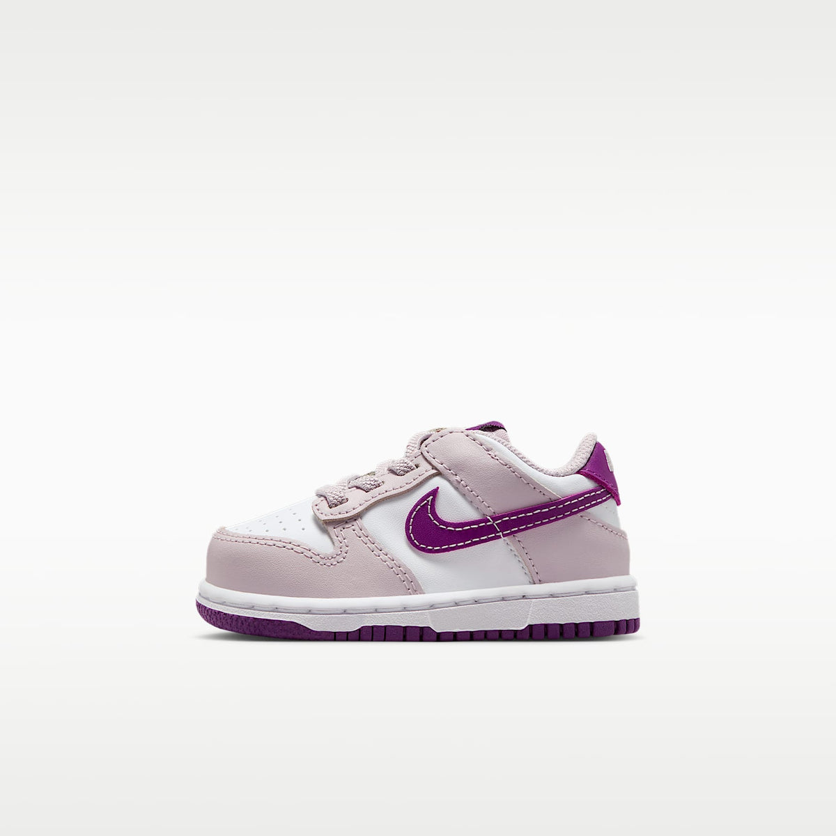 Nike Dunk Low – Blanco/Violeta platino/Violeta viotech – vista 1