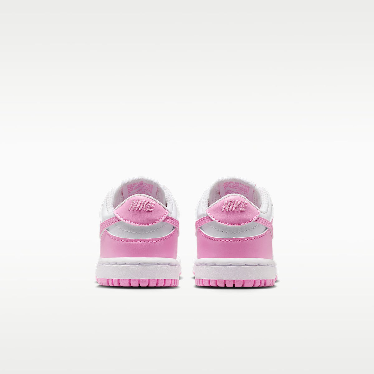 Nike Dunk Low – Blanco/Blanco/Blanco/Rosa amanecer – vista 6