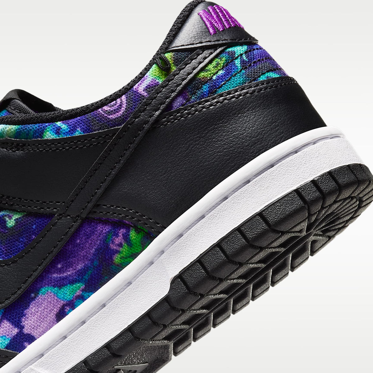 Nike Dunk Low – Multicolor/Morado vivo/Plata metalizado/Negro – vista 8