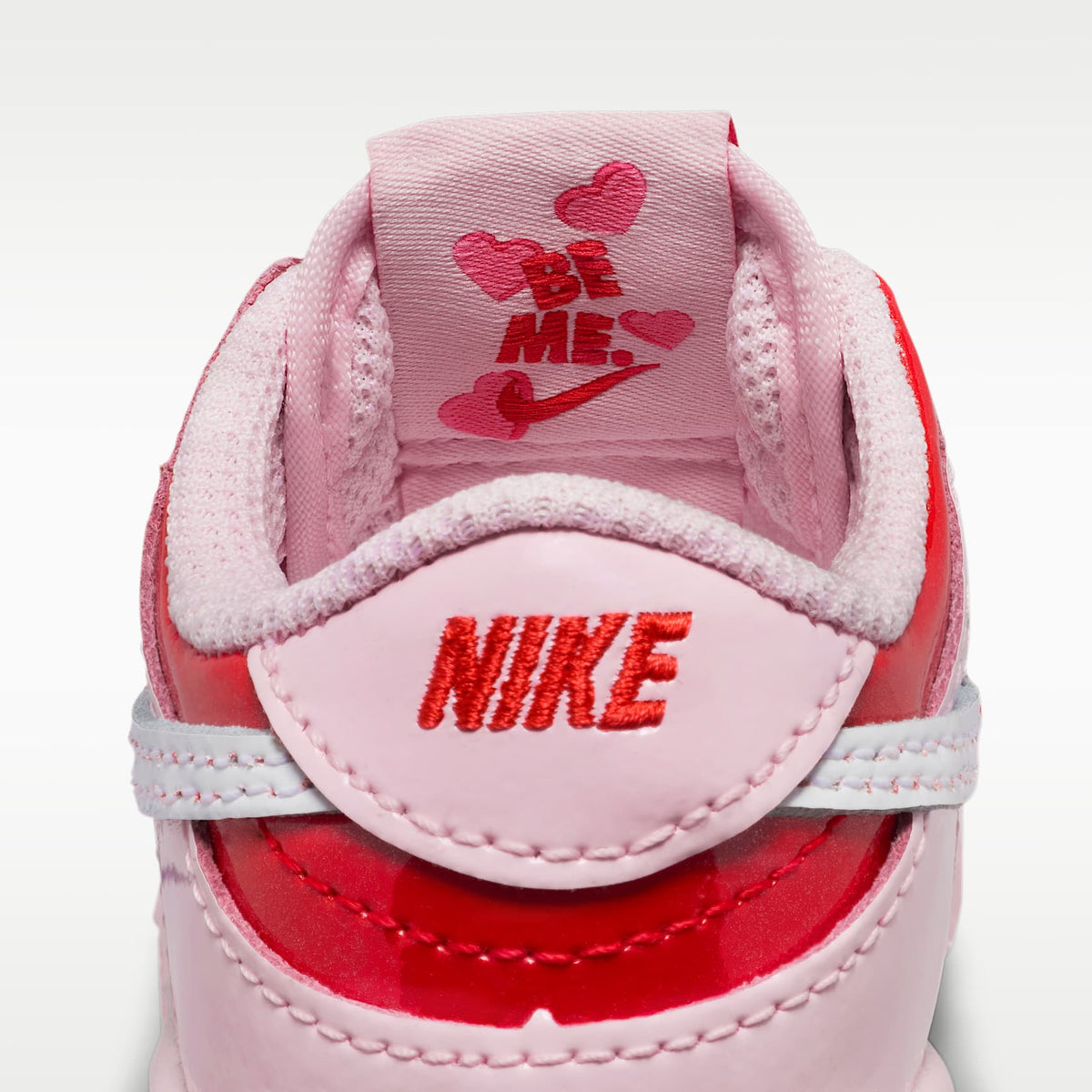 Nike Dunk Low – Espuma rosa/Carmesí claro/Blanco cumbre – vista 8