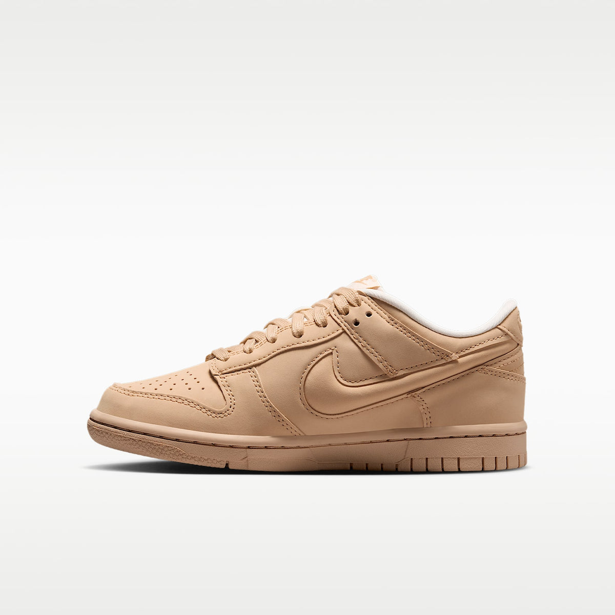 Nike Dunk Low LV8 – Sésamo/Marfil pálido/Sésamo – vista 1