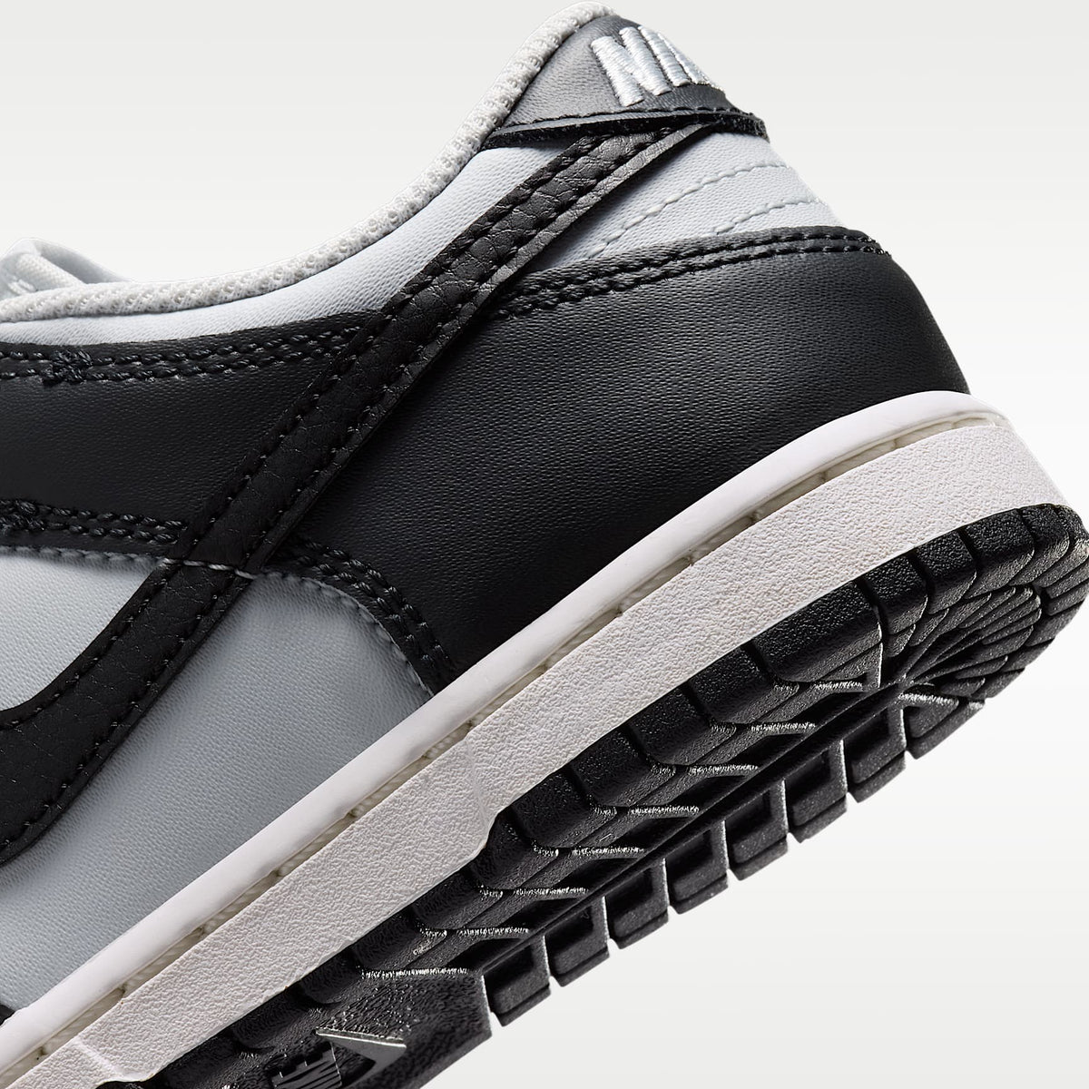 Nike Dunk Low – Sombrío apagado/Fantasma/Vela/Negro – vista 8