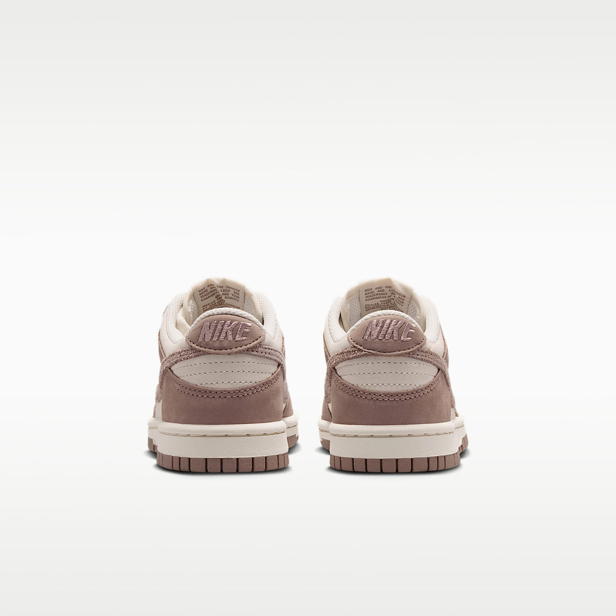 Nike Dunk Low SE – Marfil pálido/Topo neblina – vista 6