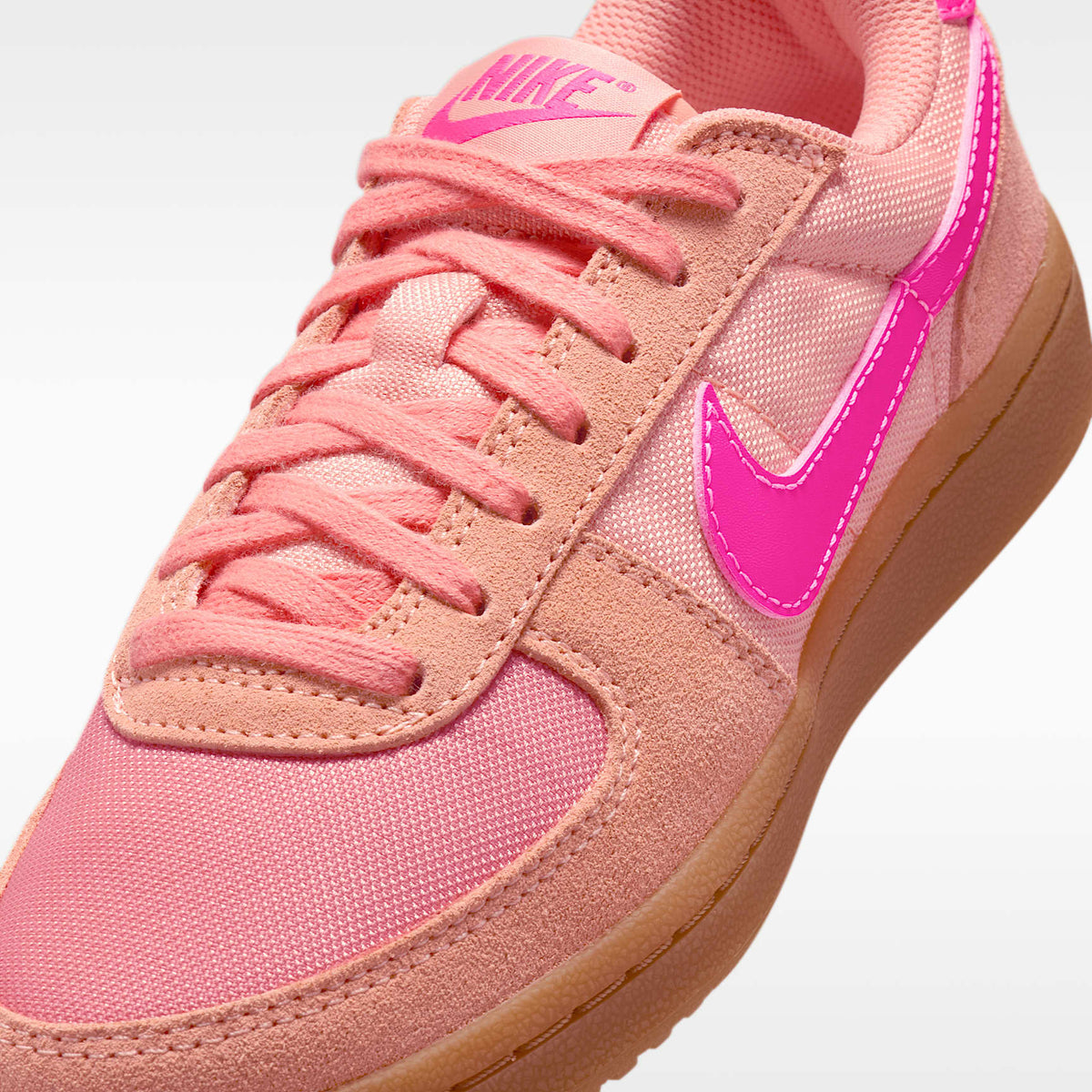 Nike Field General – Ágata melocotón/Marrón claro goma/Hiperrosa – vista 7