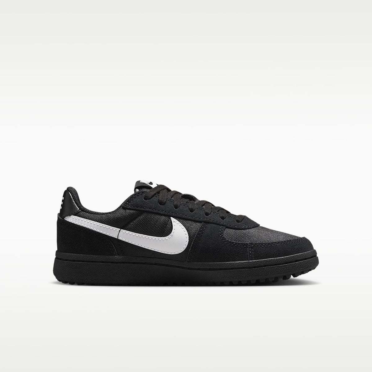 Nike Field General "Ref" – Negro/Negro/Blanco – vista 3