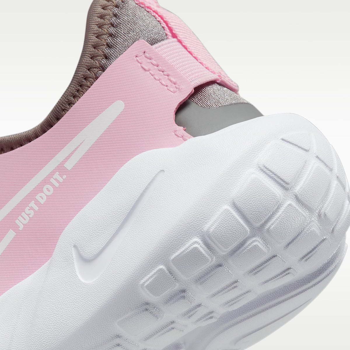 Nike Flex Runner 2 – Espuma rosa/Peltre liso/Azul foto/Blanco – vista 8