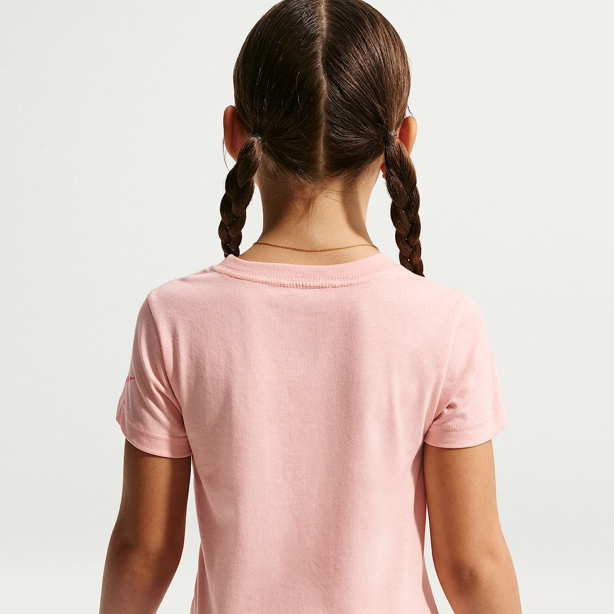 Playera de tela de punto floral para niños talla pequeña Nike – Naranja ártico – vista 2