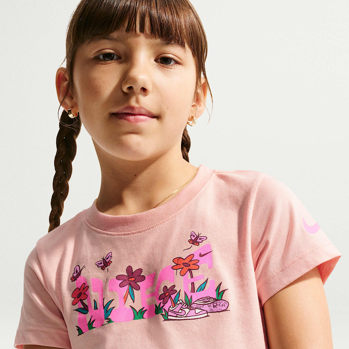 Playera de tela de punto floral para niños talla pequeña Nike – Naranja ártico – vista 3