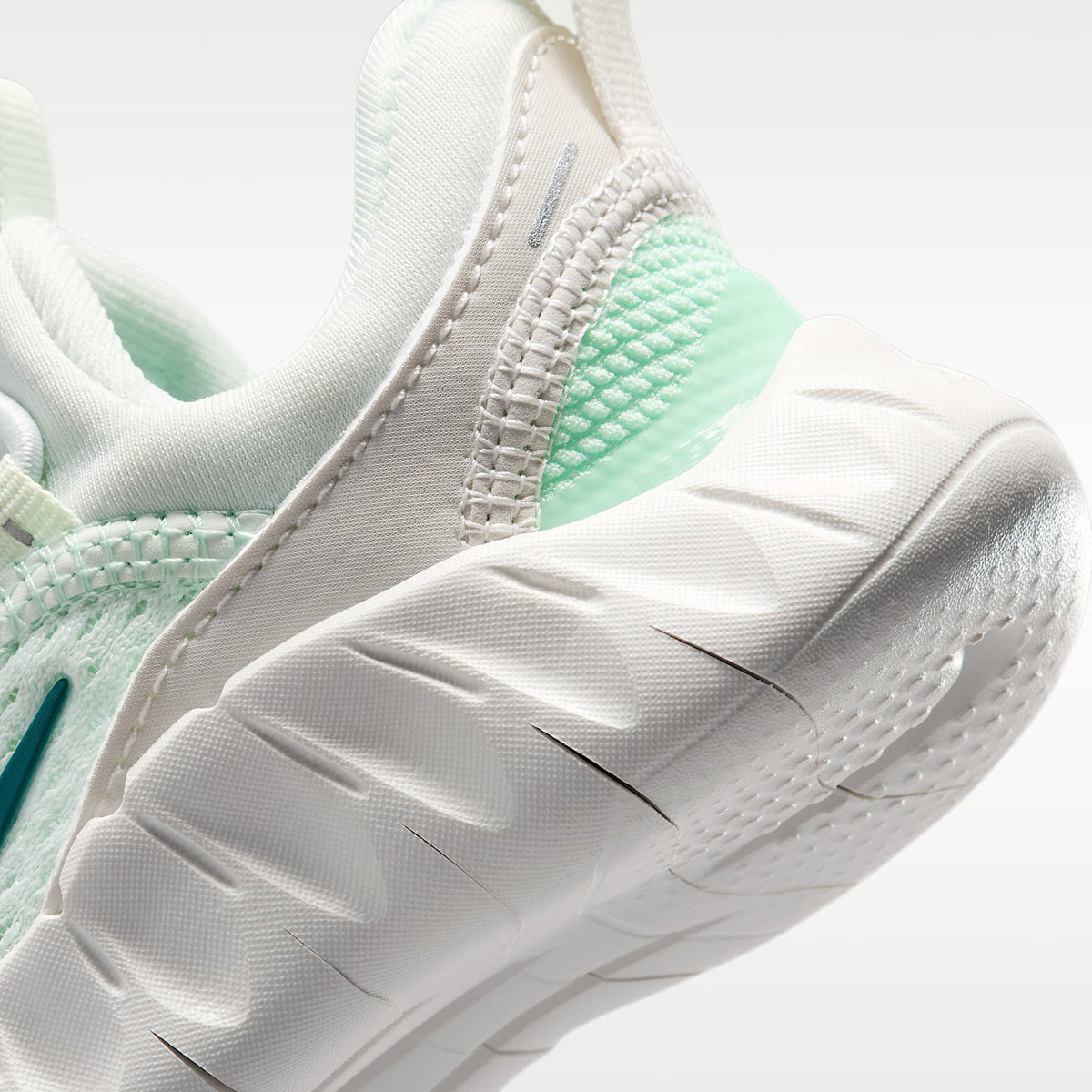 Nike Free Ride – Verde ligero/Verde ártico/Fantasma/Abeto brillante – vista 8
