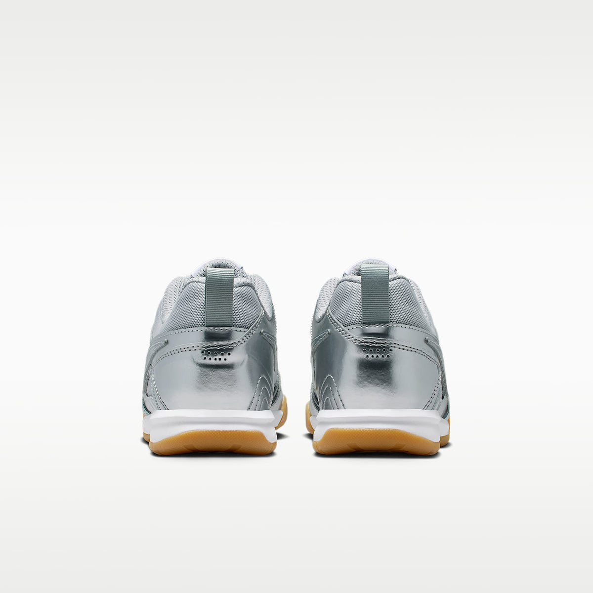 Nike Gato LV8 – Plata metalizado/Blanco/Marrón claro goma/Plata metalizado – vista 6
