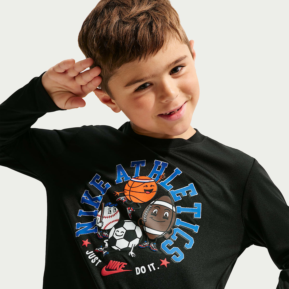 Playera de manga larga Dri-FIT con gráfico para niños talla pequeña Nike – Negro – vista 3
