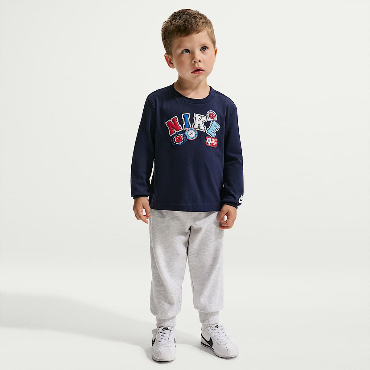 Camiseta de Manga Larga con Gráfico Nike para Niño Pequeño