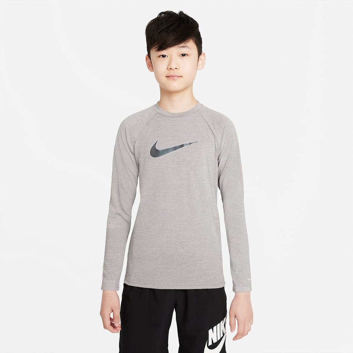 Playera de manga larga Dri-FIT UV para niño talla grande Nike Swim Hydroguard Essential – Gris partícula – vista 1