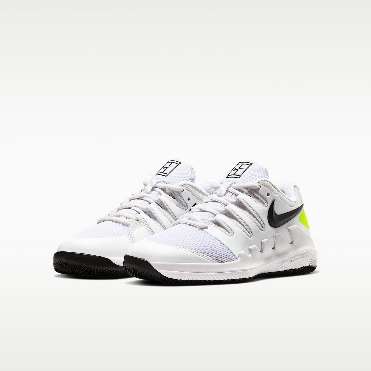 NikeCourt Jr. Vapor X – Blanco/Volt/Negro – vista 5