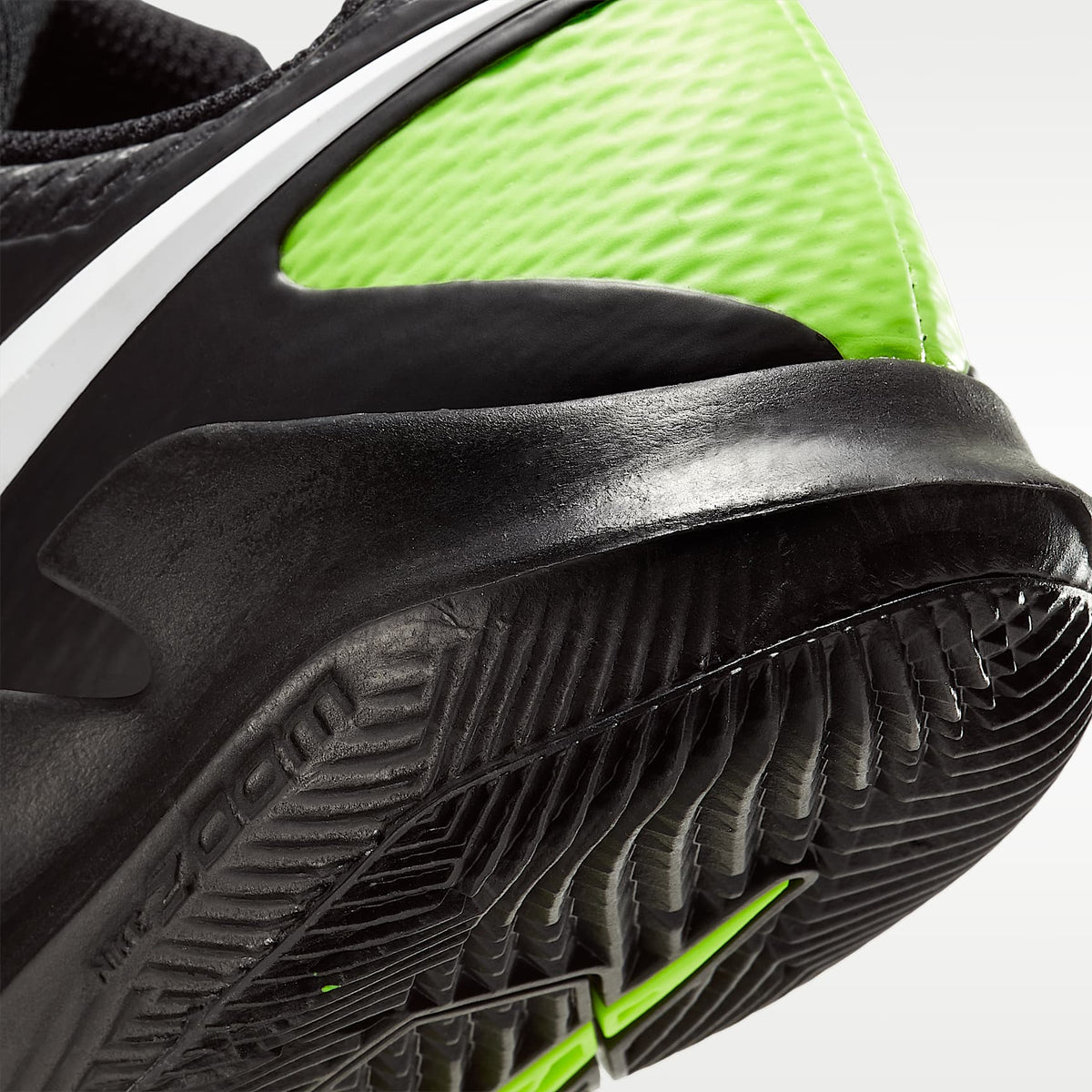 NikeCourt Jr. Vapor X – Negro/Volt/Blanco – vista 8