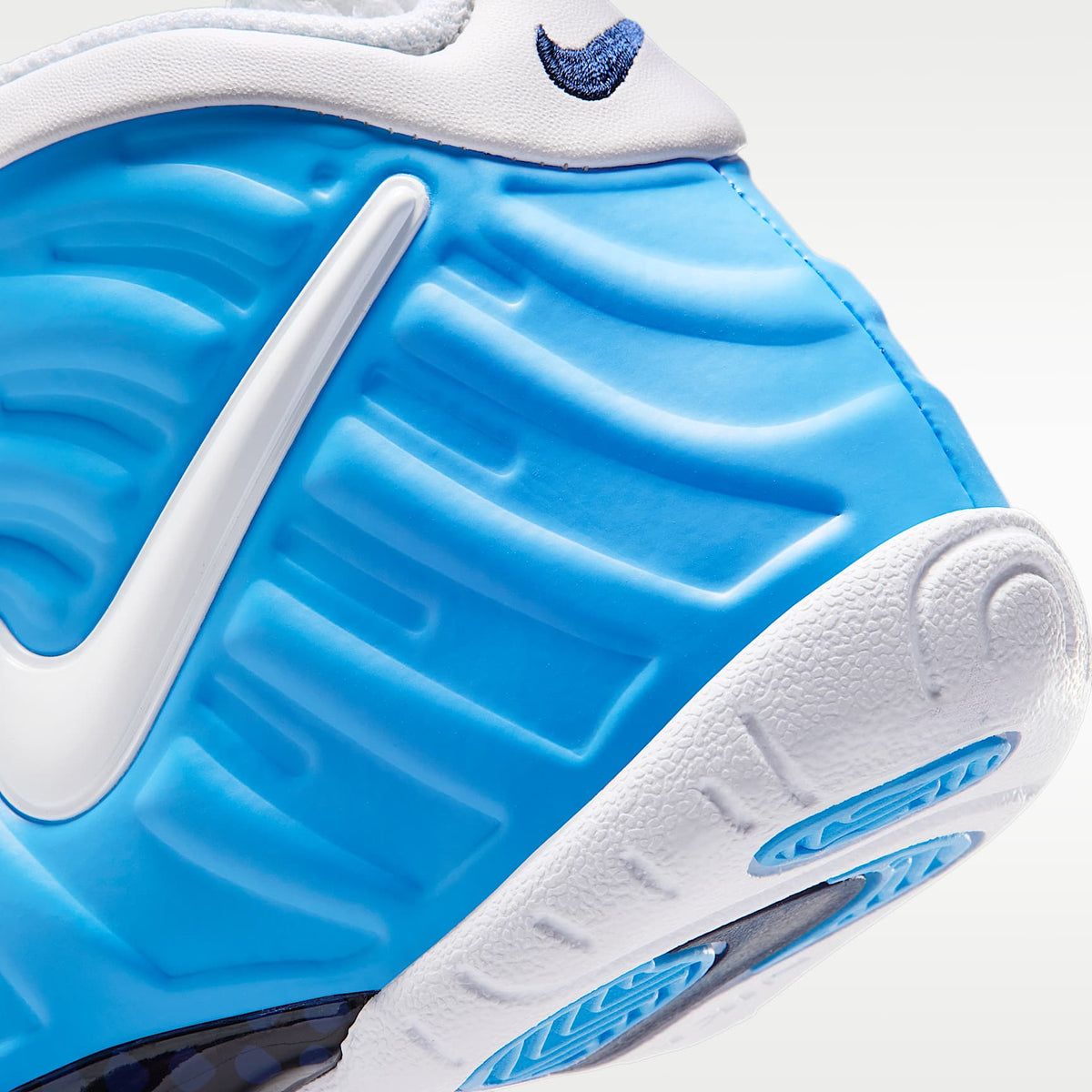 Nike Little Posite Pro – Azul universitario/Blanco/Azul marino medianoche/Blanco – vista 8