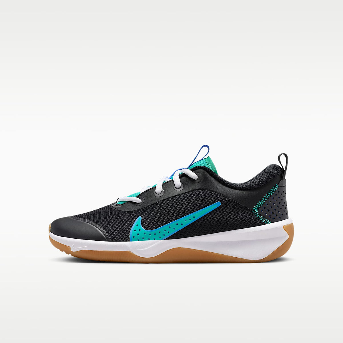 Nike Omni Multi-Court – Negro/Azul cristal/Naranja total/Esmeralda transparente – vista 1