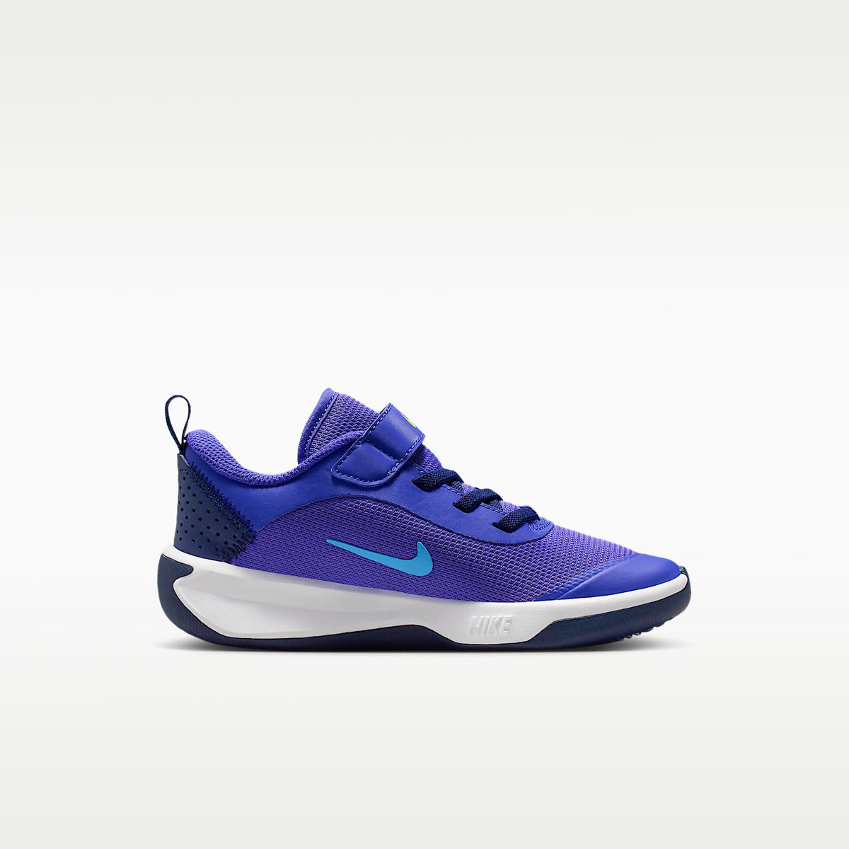 Nike Omni Multi-Court – Violeta persa/Azul vacío/Volt/Azul universitario – vista 3
