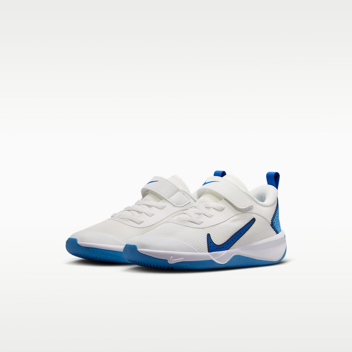 Nike Omni Multi-Court – Blanco cumbre/Azul marino medianoche/Azul universitario/Royal juego – vista 5