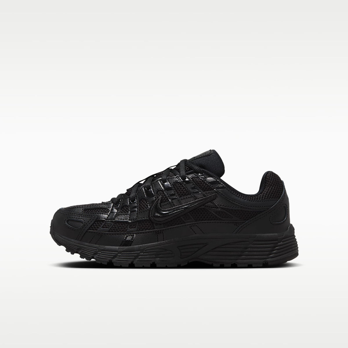 Nike P-6000 – Negro/Negro – vista 1