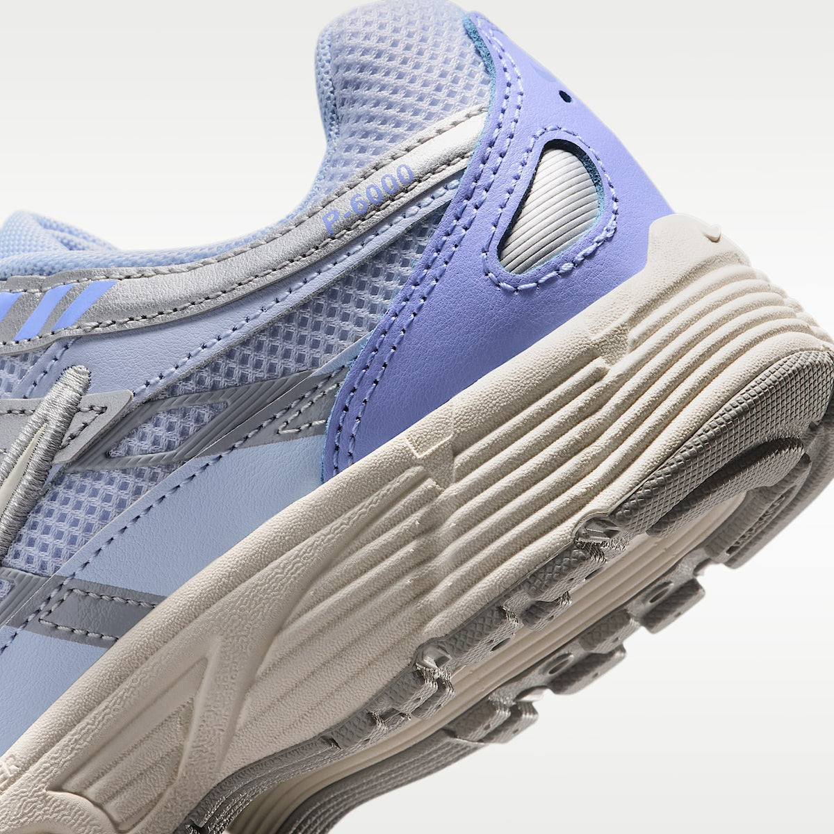 Nike P-6000 – Fantasma/Cardo claro/Morado hierro/Vela – vista 8