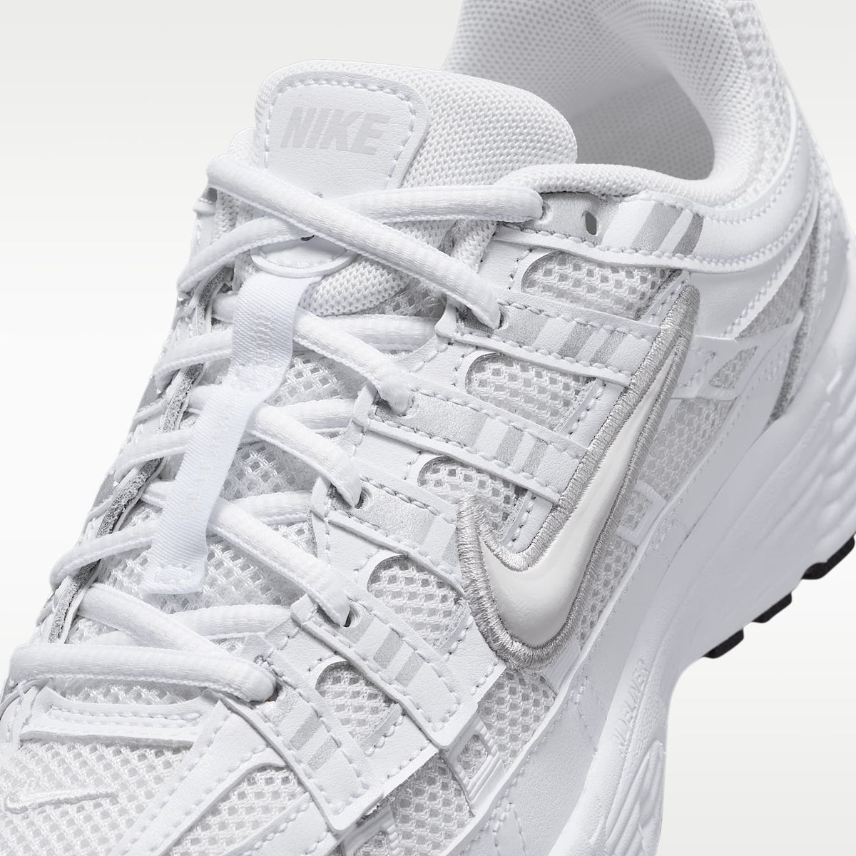 Nike P-6000 – Tinte platino/Blanco/Plata metalizado/Tinte platino – vista 7