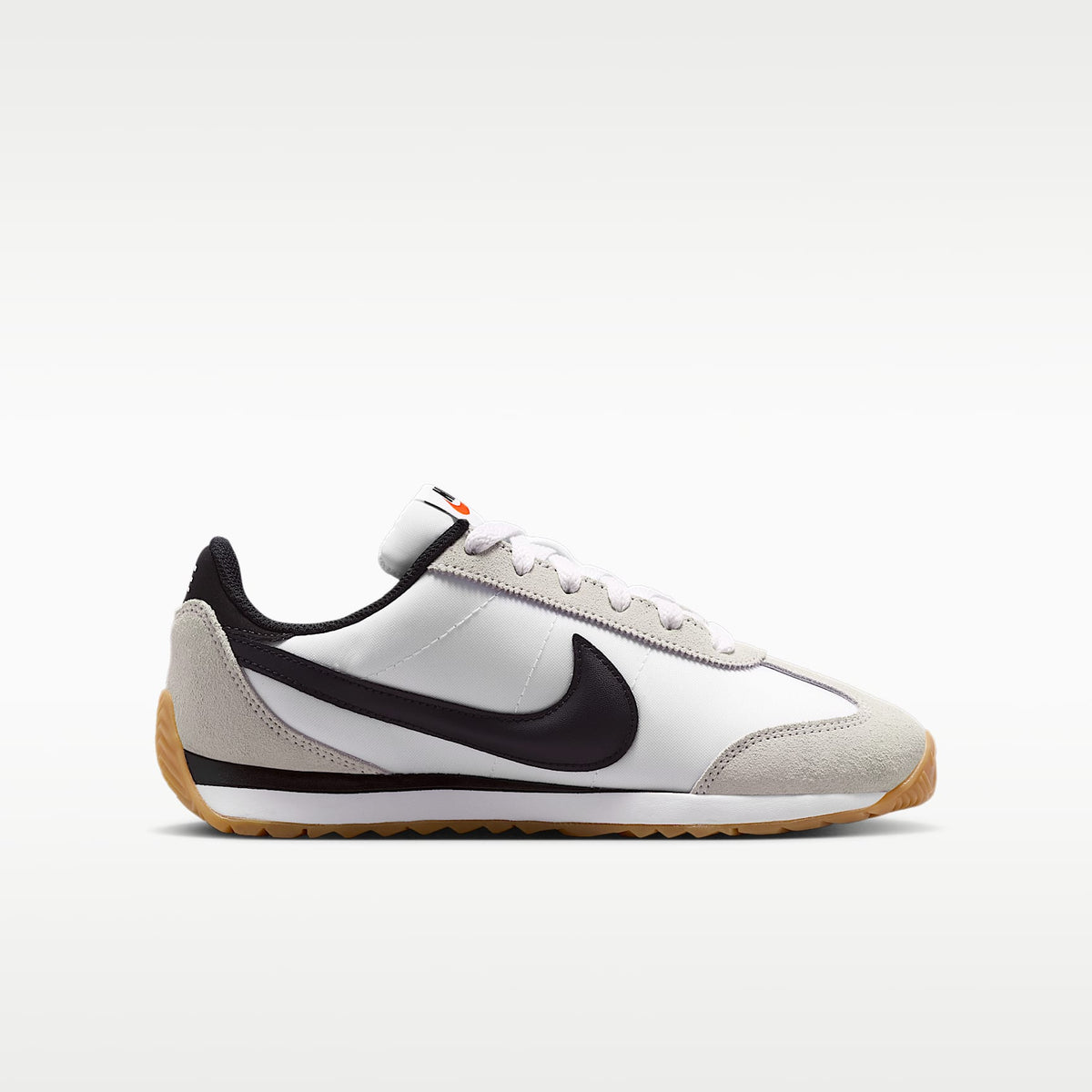 Nike Pacific – Blanco/Tinte platino/Marrón claro goma/Negro – vista 3