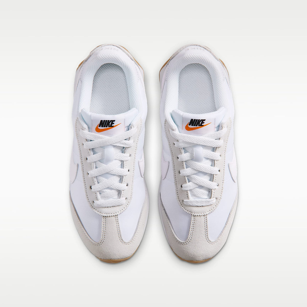 Nike Pacific – Blanco/Tinte platino/Naranja seguridad/Blanco – vista 4