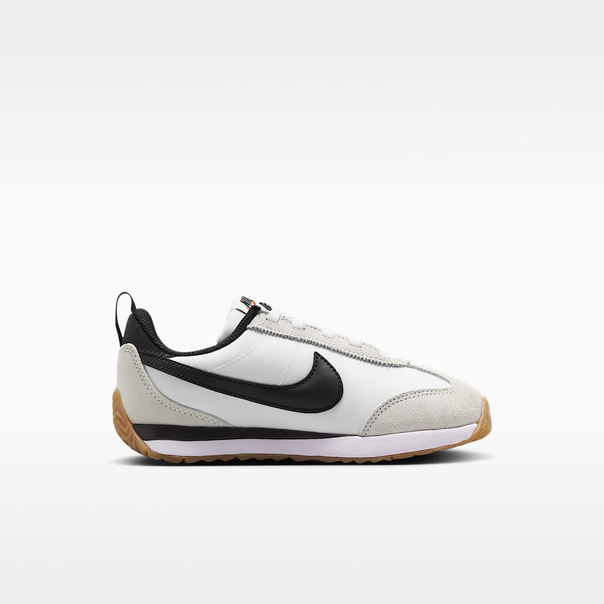 Nike Pacific – Blanco/Tinte platino/Marrón claro goma/Negro – vista 3