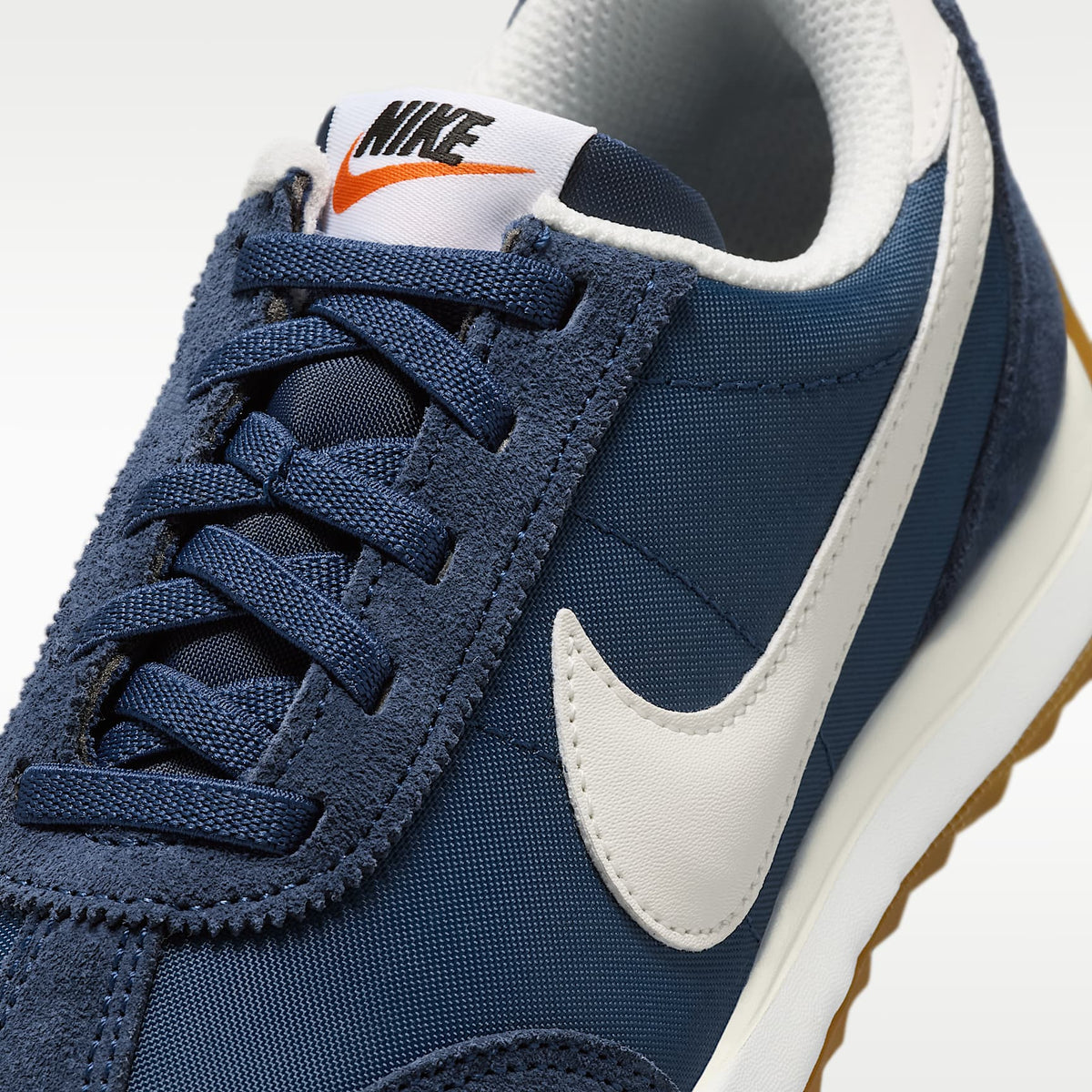 Nike Pacific – Azul marino medianoche/Negro/Naranja seguridad/Vela – vista 7