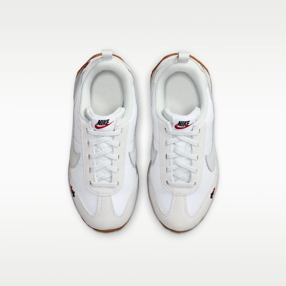 Nike Pacific – Blanco/Blanco cáscara de huevo/Rojo duro/Polvo fotón – vista 4